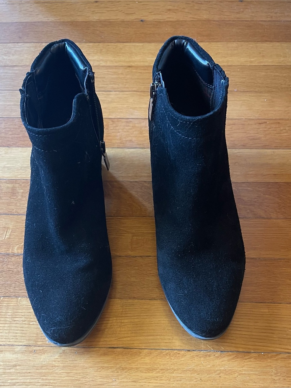 Blondo Waterproof Black Suede Ankle Booties Size 9M